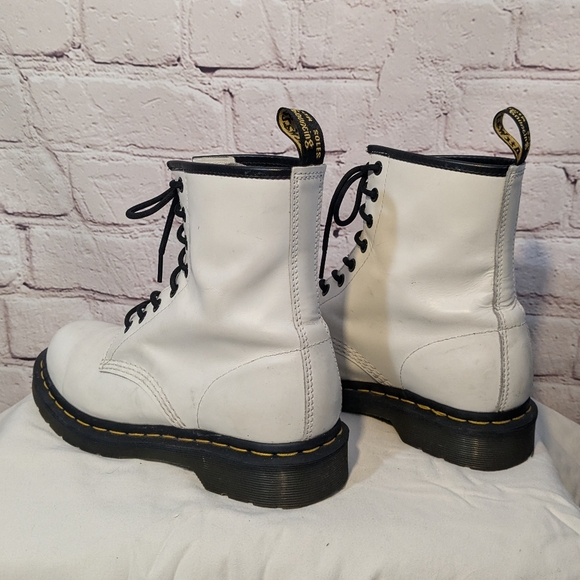 Dr. Martens white lace up - Picture 4 of 7